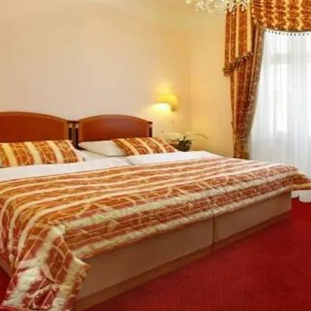 Hotel Ensana Hvezda - Imperial - Neapol 4*