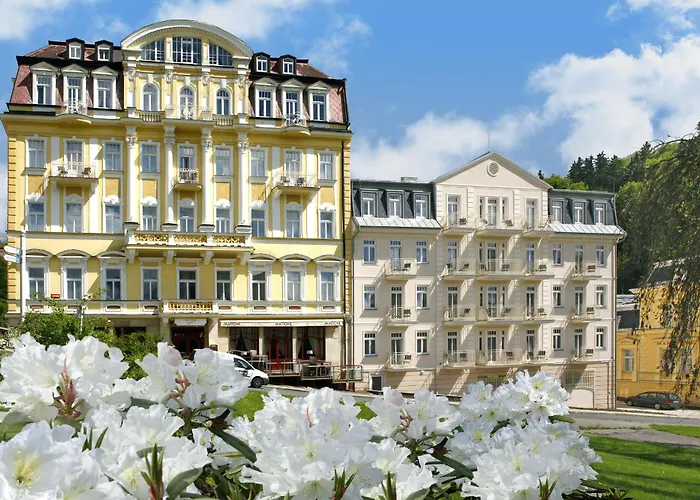 Ensana Hvězda - Imperiál - Neapol 4* Mariánské Lázně