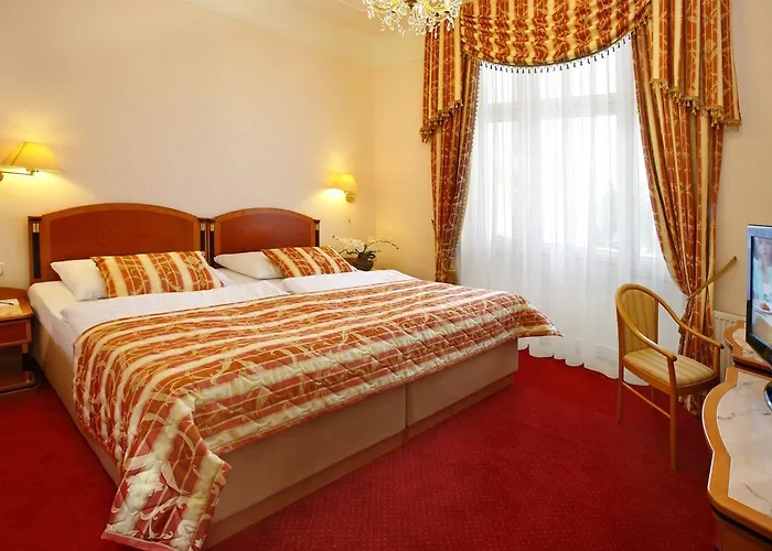 Ensana Hvězda - Imperiál - Neapol Hotel