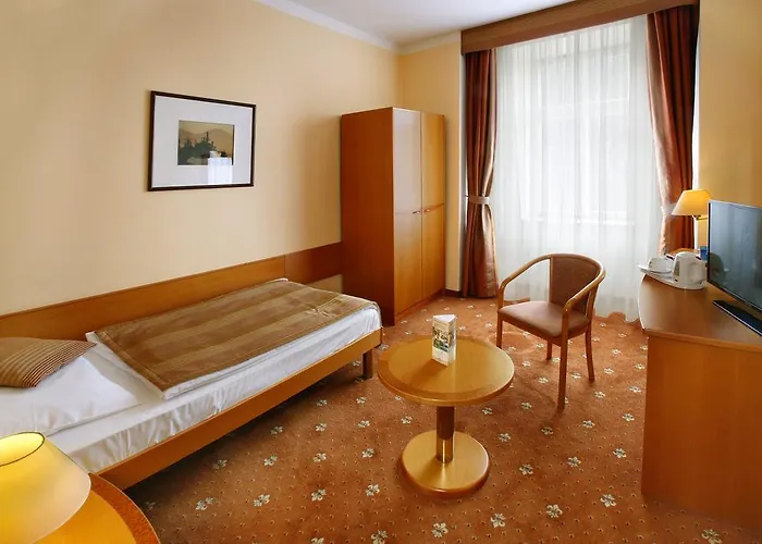 Ensana Hvězda - Imperiál - Neapol Hotel Mariánské Lázně