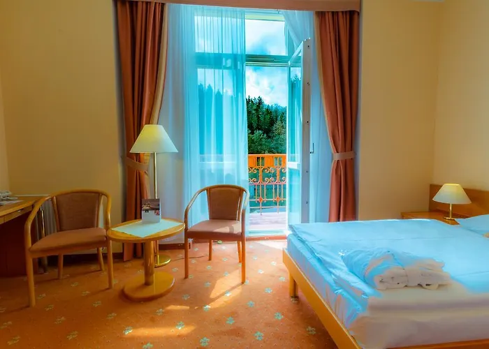 Hotel Ensana Hvězda - Imperiál - Neapol