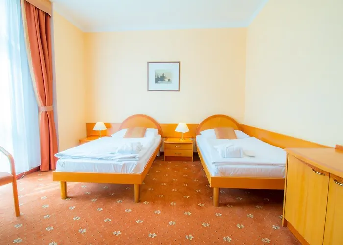 Hotel Ensana Hvězda - Imperiál - Neapol