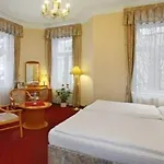 Ensana Hvezda - Imperial - Neapol 4* Marianske Lazne