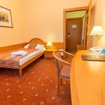 Ensana Hvezda - Imperial - Neapol Hotel 4*