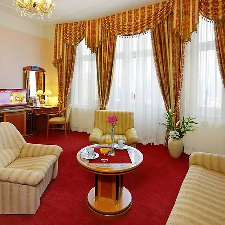 Ensana Hvězda - Imperiál - Neapol Hotel Mariánské Lázně
