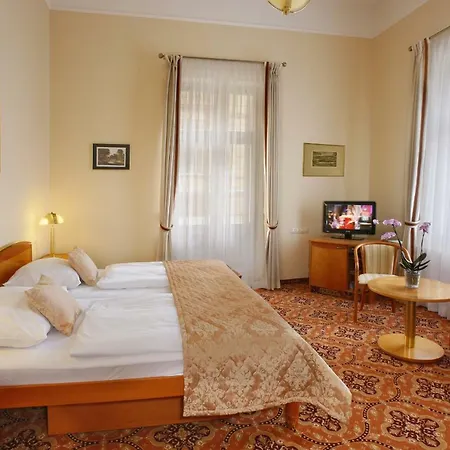 Hotel Ensana Hvezda - Imperial - Neapol 4*