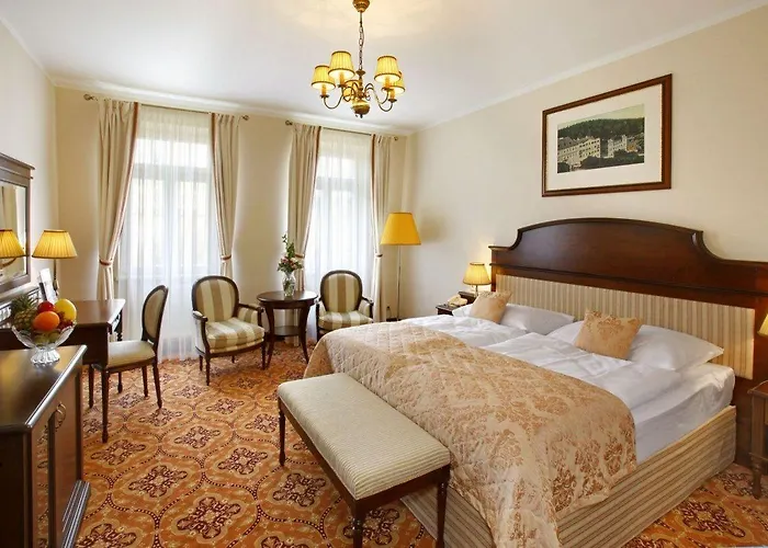 Ensana Hvězda - Imperiál - Neapol Hotel 4*
