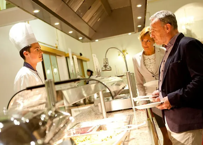 Ensana Hvězda - Imperiál - Neapol 4* Mariánské Lázně