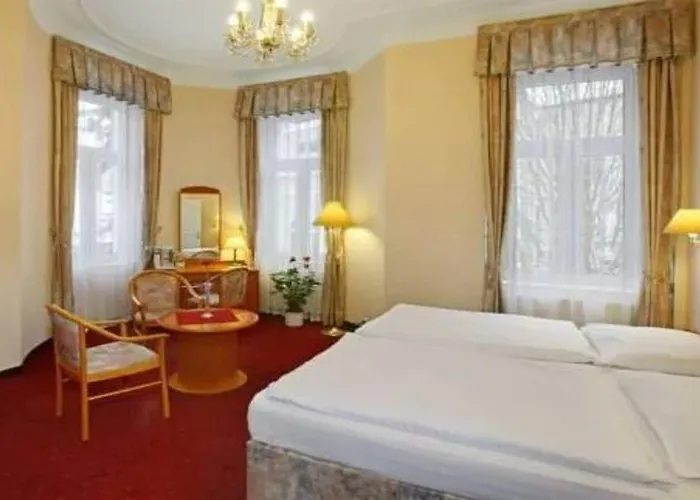 Ensana Hvězda - Imperiál - Neapol 4* Mariánské Lázně